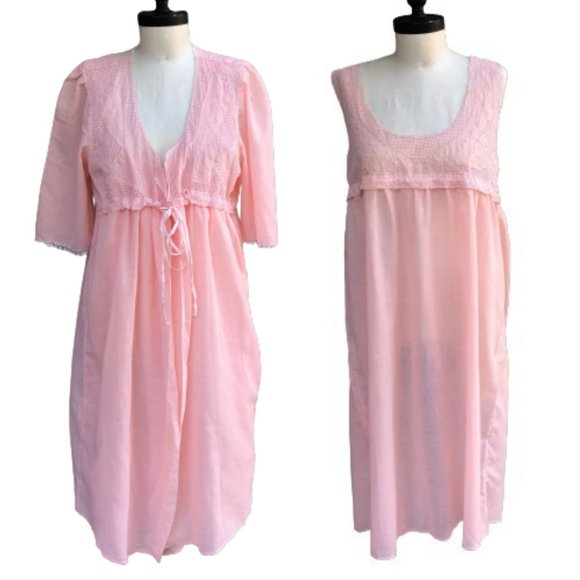 Vtg 2Pc Peignoir Set Pink Puff Sleeve Embroidered Eyelet Lace Babydoll Nightgown - Picture 4 of 17
